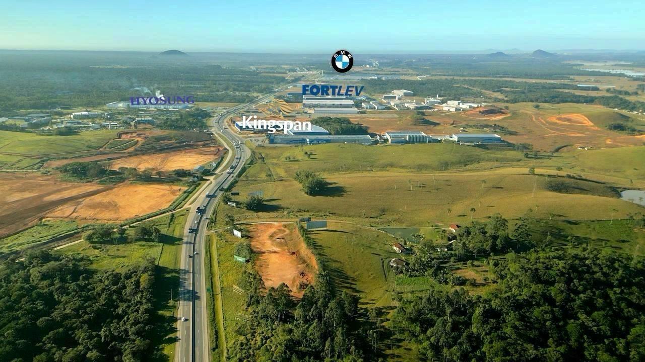 TERRENO INDUSTRIAL FRENTE BR 101 (PRÓXIMO EMPRESA BMW) EM ARAQUARI/SC